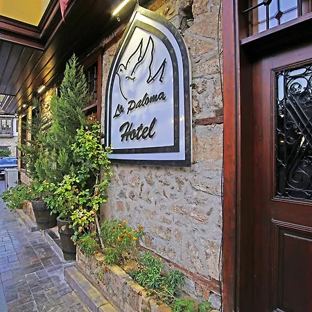 La Paloma 3*